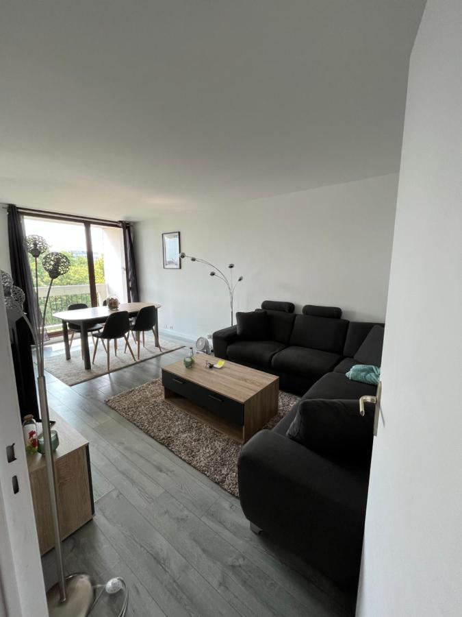 Apartment Paris-la Defense A 2 Pas - Bel Lumineux